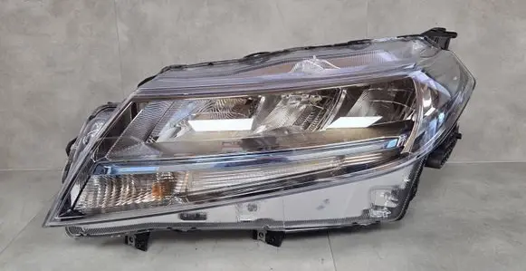 Suzuki Vitara (LY) Headlight/headlamp 1007R016 35341L