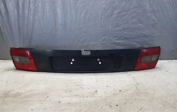 Volvo S40, V40 Tailgate rear/tail lights