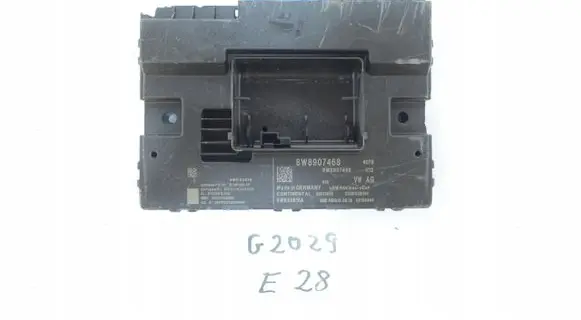 Audi Q7 4M Gateway control module 8W8907468