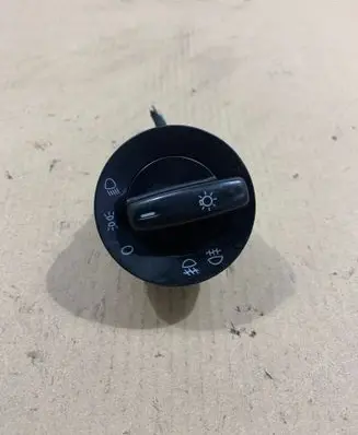Volkswagen Touran I Light switch 1T0941431AA