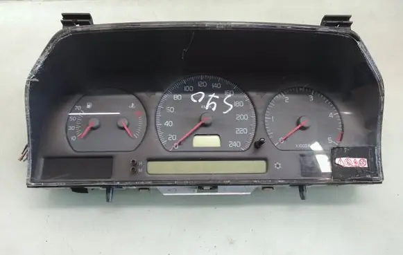 Speedometer (instrument cluster)