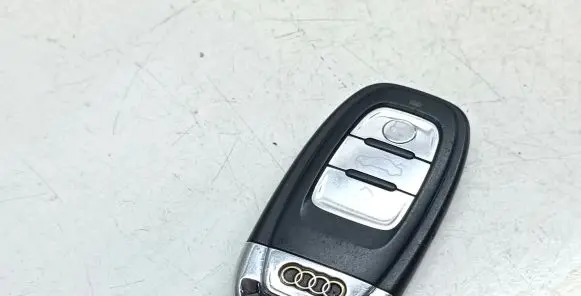 Audi A6 S6 C7 4G Ignition key/card 