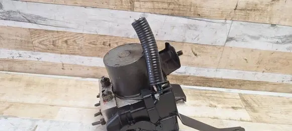 Toyota Corolla Verso AR10 ABS Pump 0265234222 0265950412 445400F020