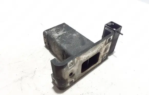 Land Rover Range Rover L405 Front bumper shock/impact absorber 
