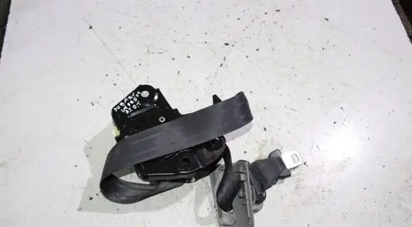 Subaru Legacy Front seatbelt 7S1610P
