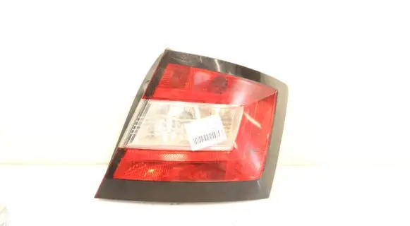 Skoda Fabia Mk3 (NJ) Rear/tail lights