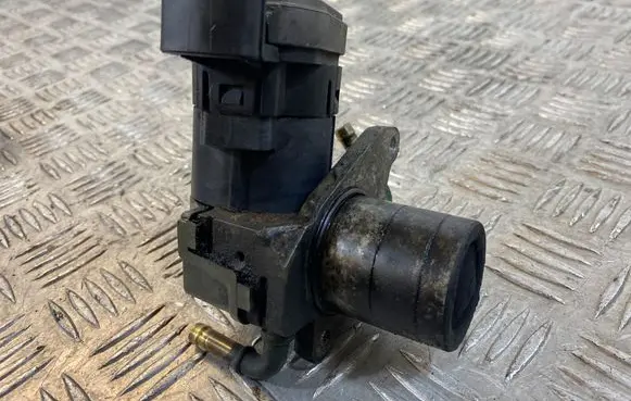 Opel Vectra C EGR valve 00005321C5 109316 RC5080441093