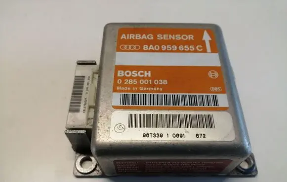 Audi A4 S4 B5 8D Airbag control unit/module 8A0959655C 0285001038 96T33910691672