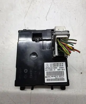 Mercedes-Benz C W205 Air conditioning/heating control unit A2059004013