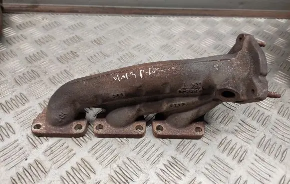 Audi Q7 4M Exhaust manifold 06E253034T