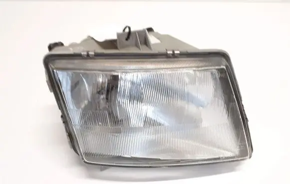 Mercedes-Benz Vito Viano W638 Headlight/headlamp 6388200161