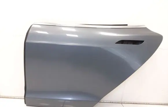 Tesla Model S Rear door