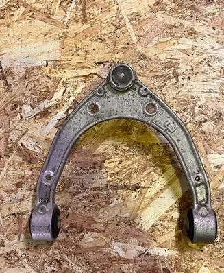 Audi Q7 4L Front upper control arm/wishbone 7L8407021