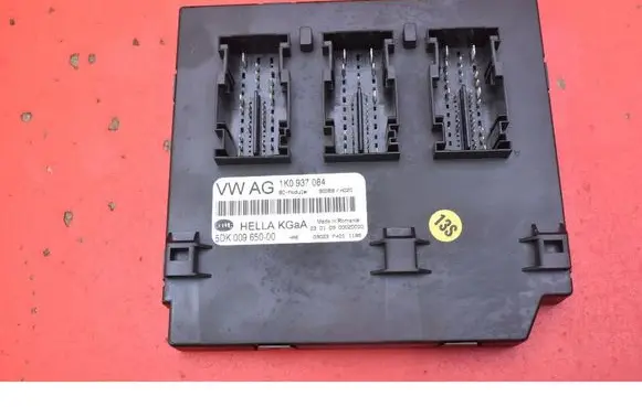 Volkswagen Golf Plus Comfort/convenience module 1K0937084
