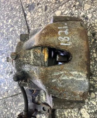 Audi A6 S6 C6 4F Front brake caliper 118190