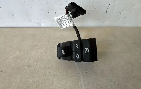 BMW 6 G32 Gran Turismo Electric window control switch 6832735