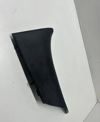 Dodge Challenger (C) pillar trim 1hp72dx9ad