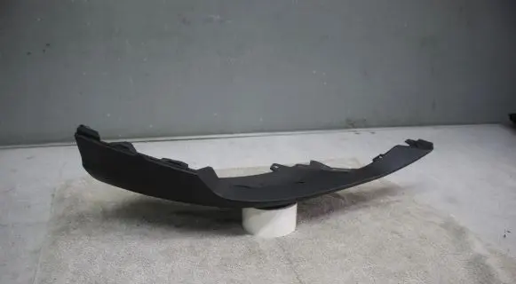 Audi Q7 4M Front bumper splitter molding