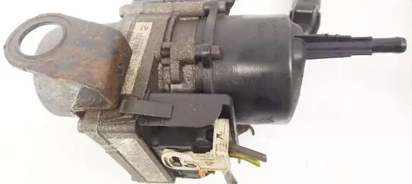 Peugeot Partner Power steering pump 