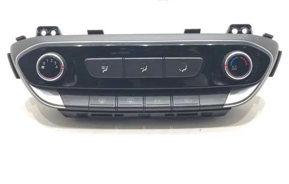 Hyundai i30 Interior fan control switch 97250-G4AA0