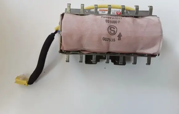 Honda CR-V Passenger airbag 1048857
