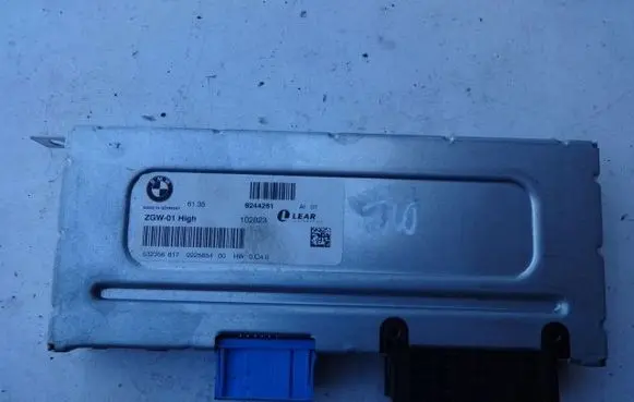 BMW 5 F10 F11 Gateway control module 9244261