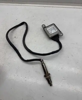 Mercedes-Benz ML W164 Lambda probe sensor A0009053603 5WK96683D 1504031368