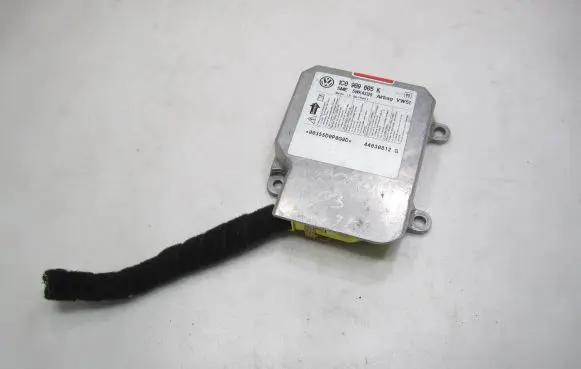 Volkswagen Polo Engine control unit/module 1C0909605K 5WK43125