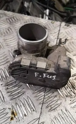 Ford Focus Throttle valve