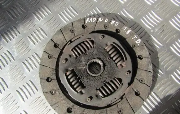 Ford Mondeo MK II Clutch pressure plate 