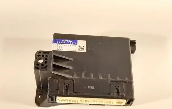 Toyota Prius (XW30) Air conditioning/heating control unit 8865047072 1777006691