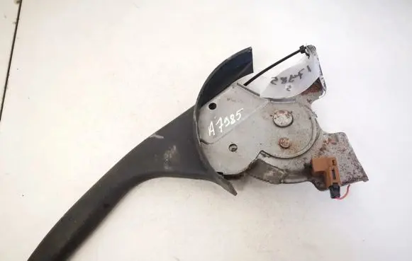 Toyota Corolla E120 E130 Handbrake/parking brake lever assembly