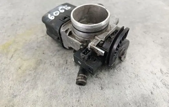 Saab 9-5 Throttle body valve 