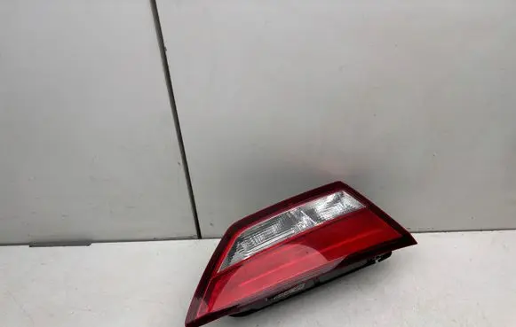 Seat Leon (5F) Tailgate rear/tail lights 5F9945093A
