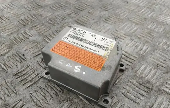 Mercedes-Benz CLS C219 Airbag control unit/module 0285001880 2118702626