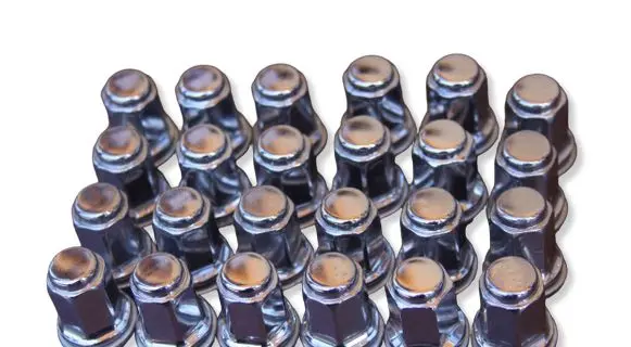 Toyota Hilux VIII Nuts/bolts 9094201109
