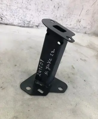 Nissan Juke II F16 Front bumper shock/impact absorber 23653001