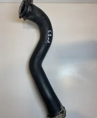 Audi Q7 4L Intercooler hose/pipe 7L6145737B