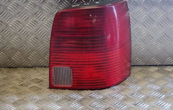 Volkswagen PASSAT B5 Rear/tail lights 3B9945257