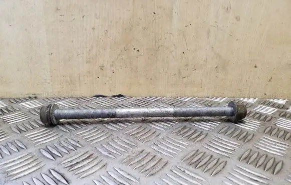 Other rear suspension part