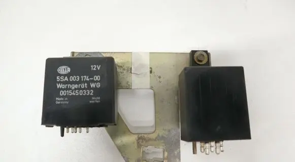 Mercedes-Benz COMPAKT W115 Other relay 1078200110