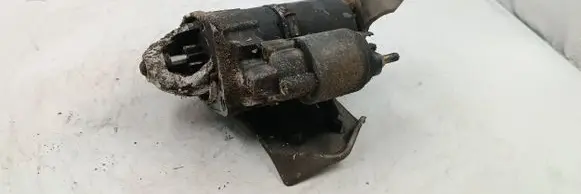 Volkswagen PASSAT B5 Starter motor
