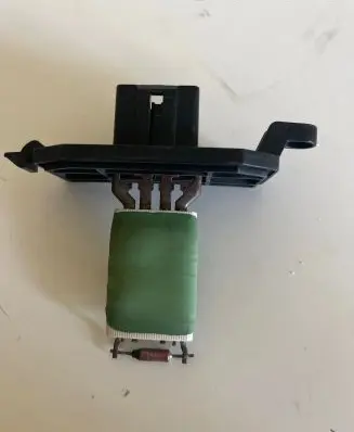 Ford Transit Custom Coolant fan relay 