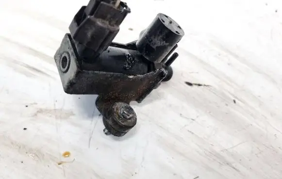 Subaru Legacy Turbo solenoid valve