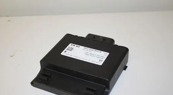Audi A4 S4 B8 8K Power management control unit 8K0959663B