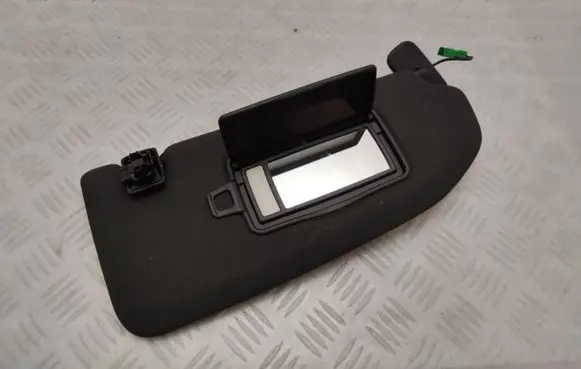 Volvo XC90 Sun visor