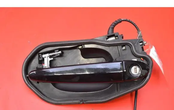 BMW X3 E83 Front door exterior handle 7191615
