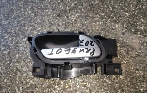 Peugeot 207 Front door interior handle 96802455VV
