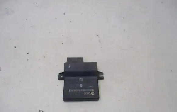 Audi A6 S6 C6 4F Gateway control module