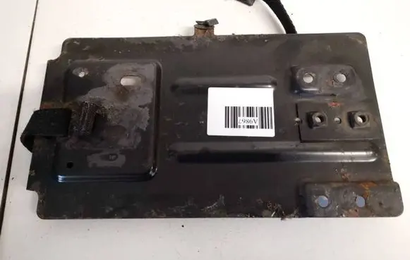 Battery bracket